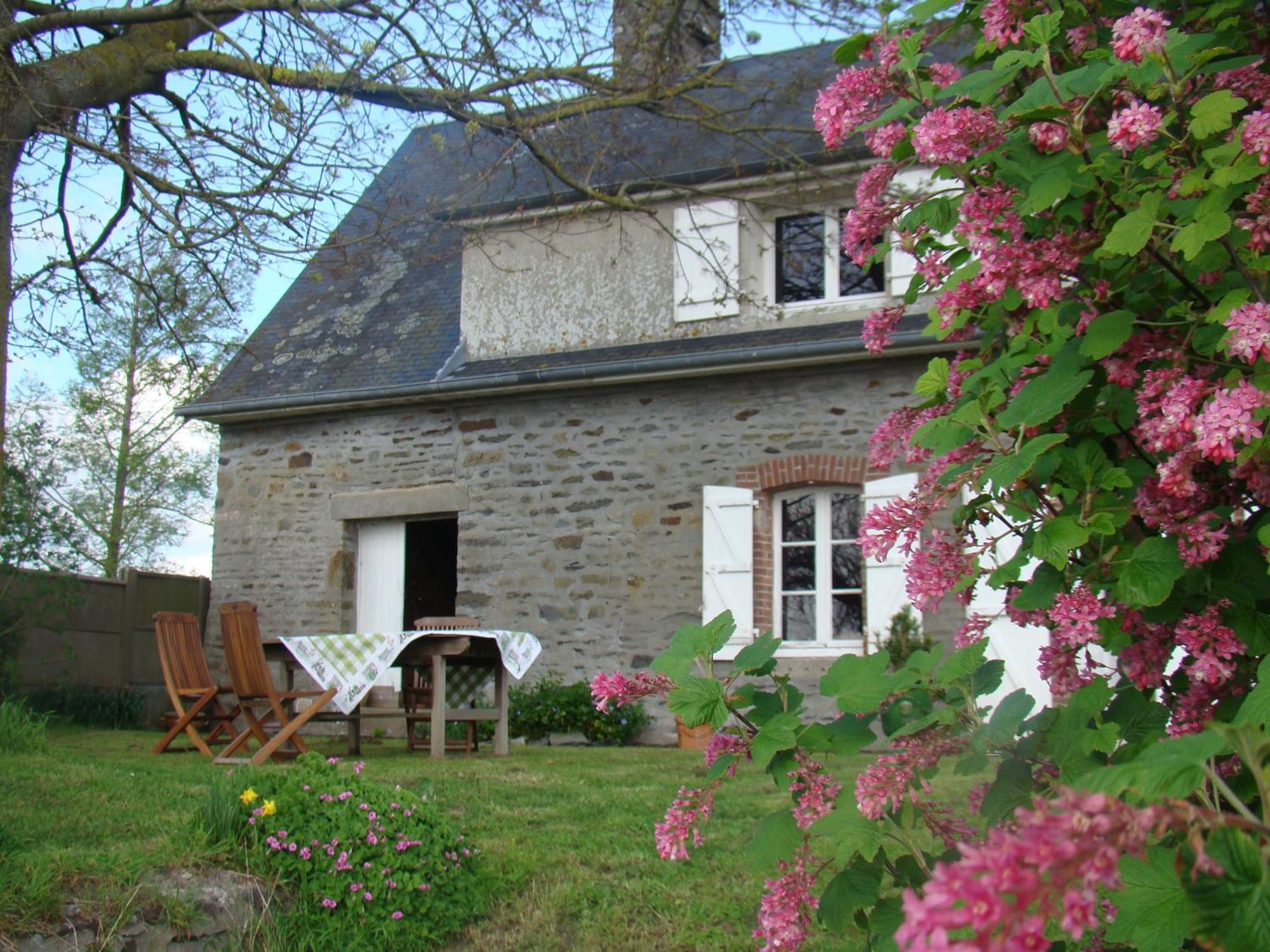 Entre Mont St Michel Et Merveille Vains Exterior photo
